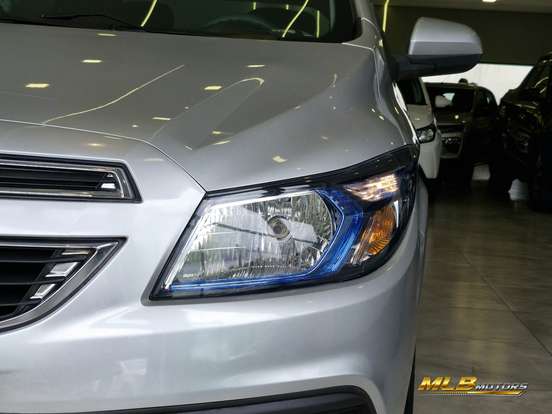 CHEVROLET-ONIX-1.4 MPFI LT 8V FLEX 4P MANUAL CHEVROLET-ONIX-2013