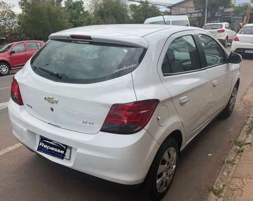 CHEVROLET-ONIX-2014
