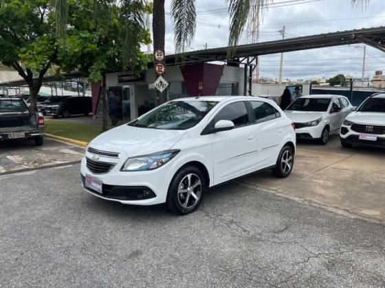 CHEVROLET ONIX 1.4 MPFI LT 8V FLEX 4P MANUAL