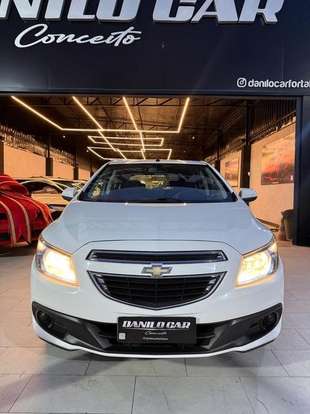 CHEVROLET-ONIX-1.4 MPFI LT 8V FLEX 4P MANUAL CHEVROLET-ONIX-2015