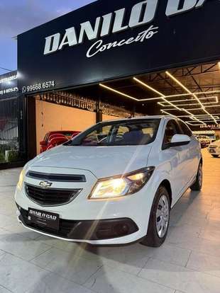 CHEVROLET-ONIX-2015