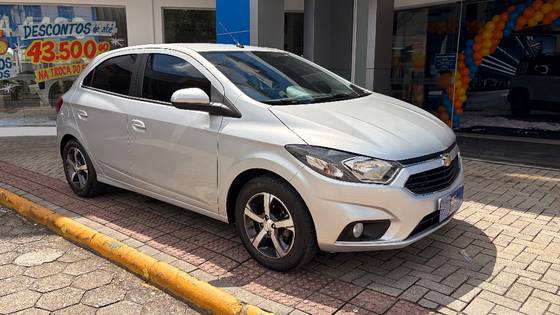 CHEVROLET ONIX 1.4 MPFI LTZ 8V FLEX 4P AUTOMÁTICO