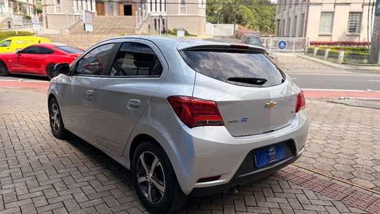 CHEVROLET-ONIX-1.4 MPFI LTZ 8V FLEX 4P AUTOMÁTICO CHEVROLET-ONIX-2018