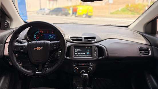 CHEVROLET-ONIX-2018