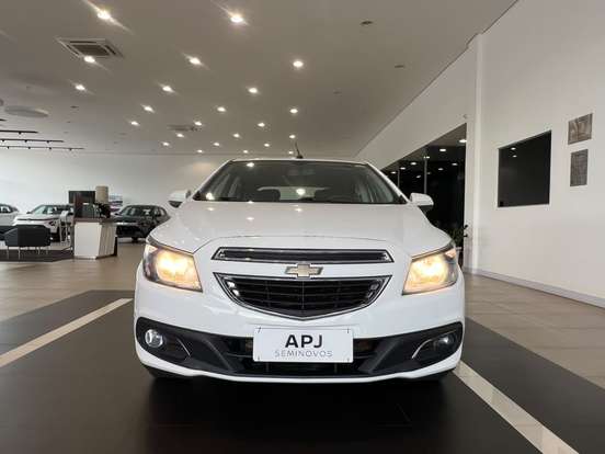CHEVROLET-ONIX-1.4 MPFI LTZ 8V FLEX 4P MANUAL CHEVROLET-ONIX-2013