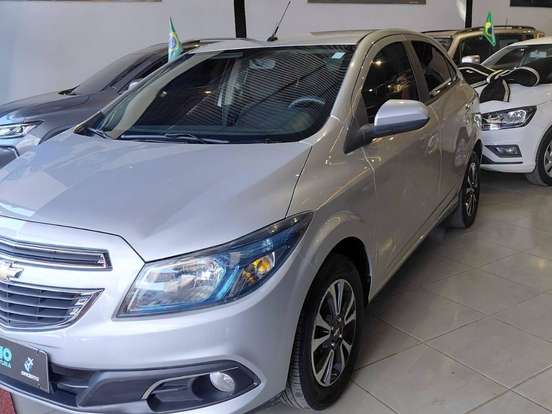 CHEVROLET-ONIX-2016