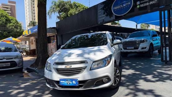 CHEVROLET-ONIX-2015