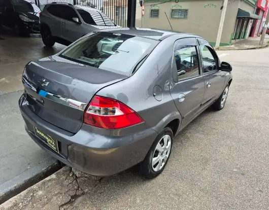 CHEVROLET-PRISMA-2011