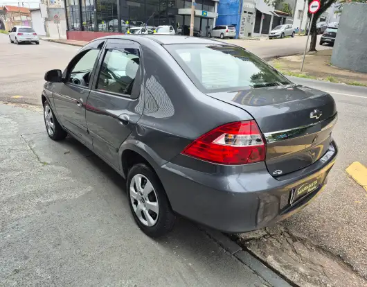 CHEVROLET-PRISMA-2011