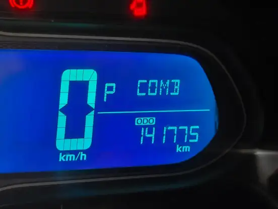 CHEVROLET-PRISMA-2014