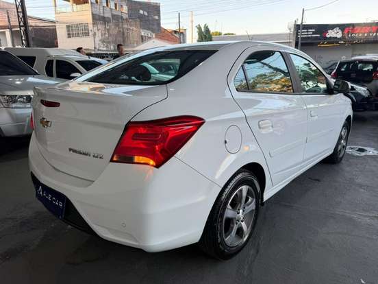 CHEVROLET-PRISMA-2016