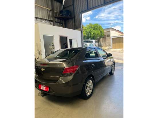 CHEVROLET-PRISMA-2014