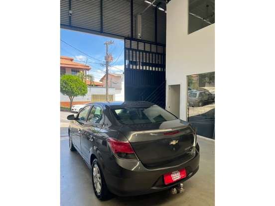 CHEVROLET-PRISMA-2014