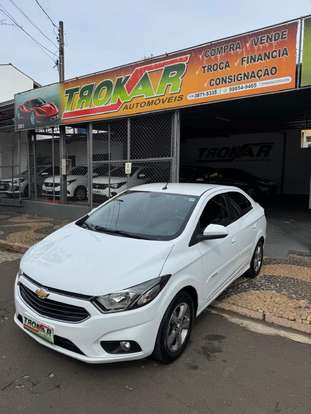 CHEVROLET-PRISMA-2017