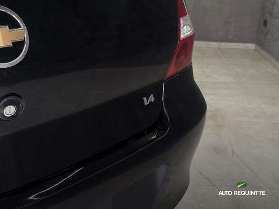 CHEVROLET-PRISMA-2008