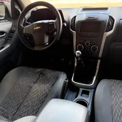 CHEVROLET-S10-2.4 LT 4X2 CD 8V FLEX 4P MANUAL CHEVROLET-S10-2013