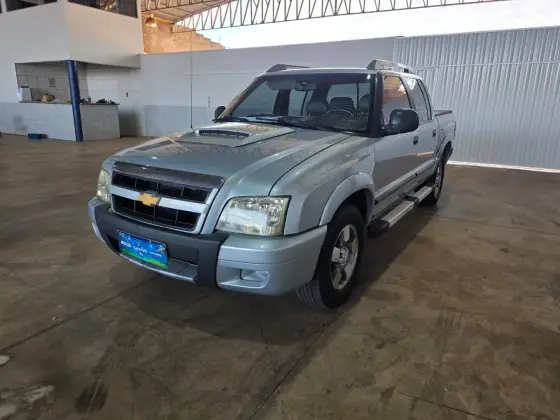 CHEVROLET S10 2.4 MPFI EXECUTIVE 4X2 CD 8V FLEX 4P MANUAL