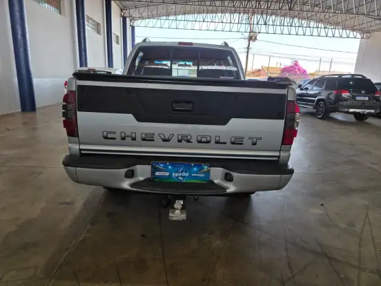 CHEVROLET-S10-2.4 MPFI EXECUTIVE 4X2 CD 8V FLEX 4P MANUAL CHEVROLET-S10-2011
