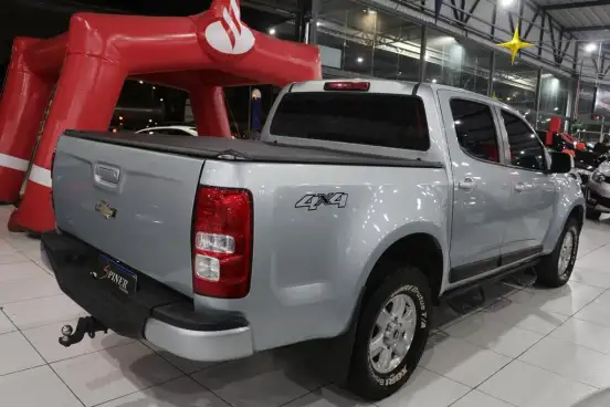 CHEVROLET-S10-2.8 LT 4X4 CD 16V TURBO DIESEL 4P AUTOMÁTICO CHEVROLET-S10-2012