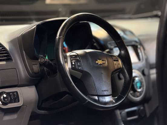 CHEVROLET-S10-2.4 LTZ 4X2 CD 8V FLEX 4P MANUAL CHEVROLET-S10-2014