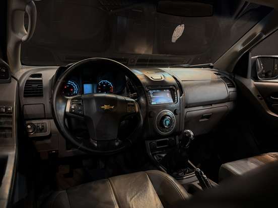 CHEVROLET-S10-2.4 LTZ 4X2 CD 8V FLEX 4P MANUAL CHEVROLET-S10-2014