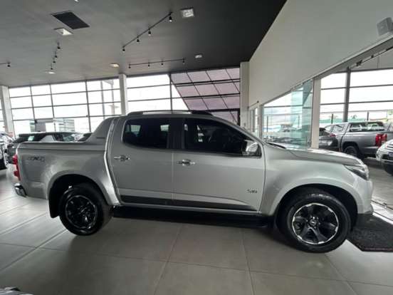 CHEVROLET-S10-2.8 16V TURBO DIESEL HIGH COUNTRY CD 4X4 AUTOMÁTICO CHEVROLET-S10-2022