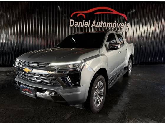 CHEVROLET S10 2.8 16V TURBO DIESEL HIGH COUNTRY CD 4X4 AUTOMÁTICO