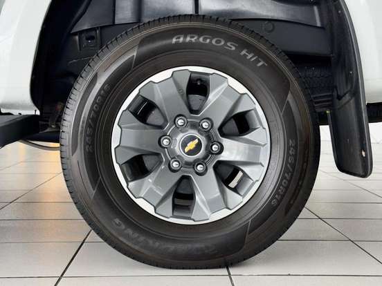 CHEVROLET-S10-2.8 16V TURBO DIESEL LS CD 4X4 MANUAL CHEVROLET-S10-2023