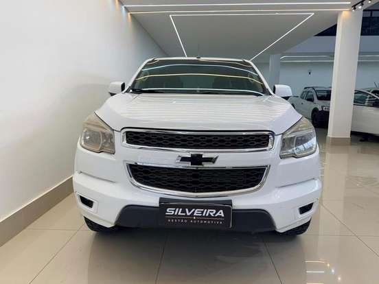 CHEVROLET-S10-2.8 LT 4X4 CD 16V TURBO DIESEL 4P AUTOMÁTICO CHEVROLET-S10-2014