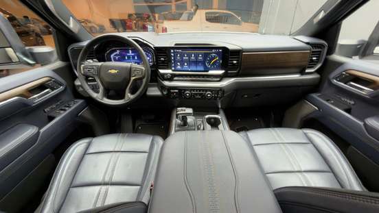 CHEVROLET-SILVERADO-2023