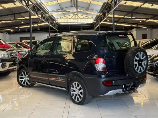 CHEVROLET-SPIN-1.8 ACTIV 8V FLEX 4P AUTOMÁTICO CHEVROLET-SPIN-2017