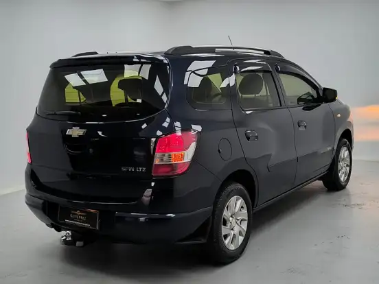 CHEVROLET-SPIN-1.8 LTZ 8V FLEX 4P AUTOMÁTICO CHEVROLET-SPIN-2014