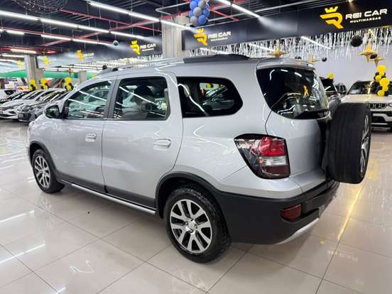 CHEVROLET-SPIN-2015
