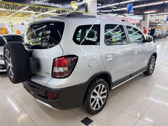 CHEVROLET-SPIN-1.8 ACTIV 8V FLEX 4P AUTOMÁTICO CHEVROLET-SPIN-2015