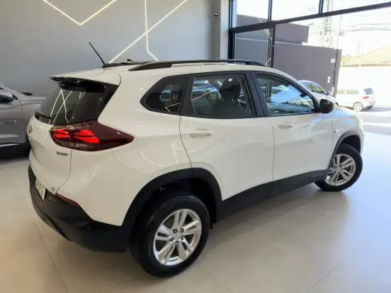 CHEVROLET-TRACKER-2022