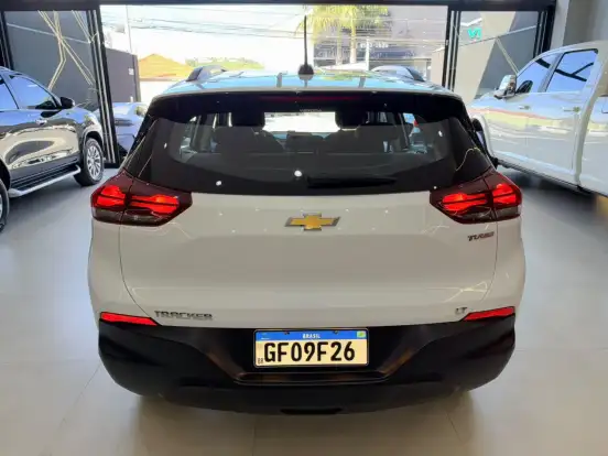 CHEVROLET-TRACKER-2022