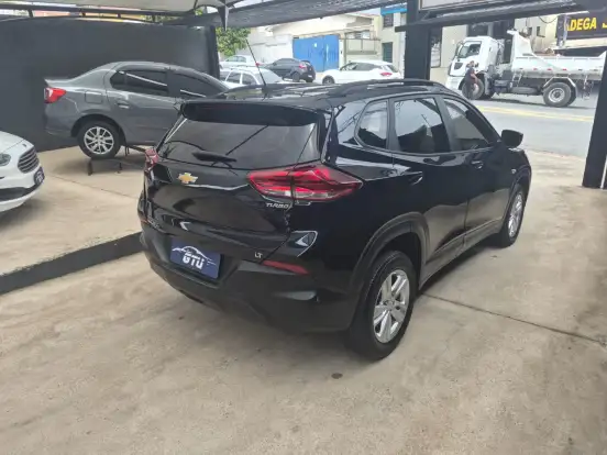 CHEVROLET-TRACKER-2022