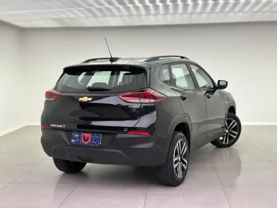 CHEVROLET-TRACKER-2025