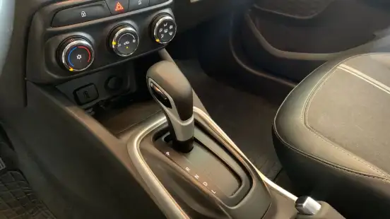 CHEVROLET-TRACKER-2021