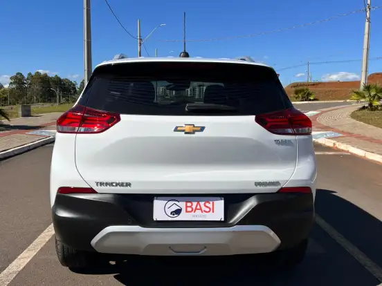 CHEVROLET-TRACKER-2022