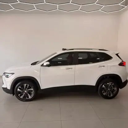 CHEVROLET-TRACKER-2023