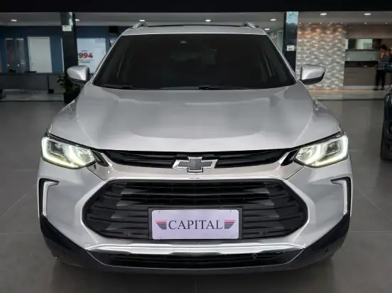 CHEVROLET-TRACKER-2020