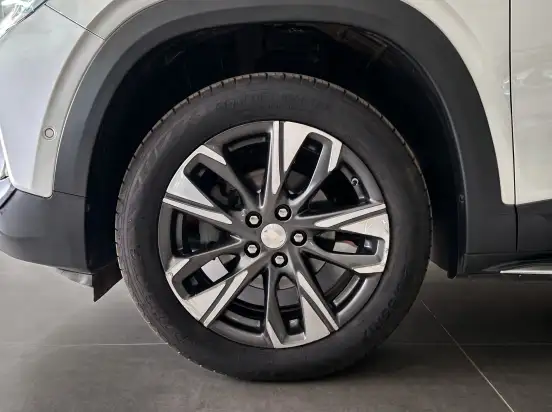 CHEVROLET-TRACKER-2020