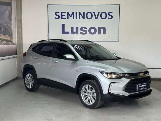 CHEVROLET-TRACKER-2023
