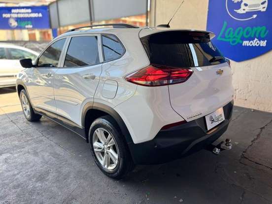 CHEVROLET-TRACKER-2020
