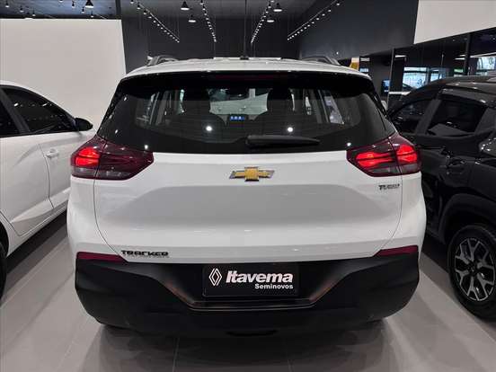 CHEVROLET-TRACKER-2022