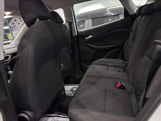 CHEVROLET-TRACKER-2022
