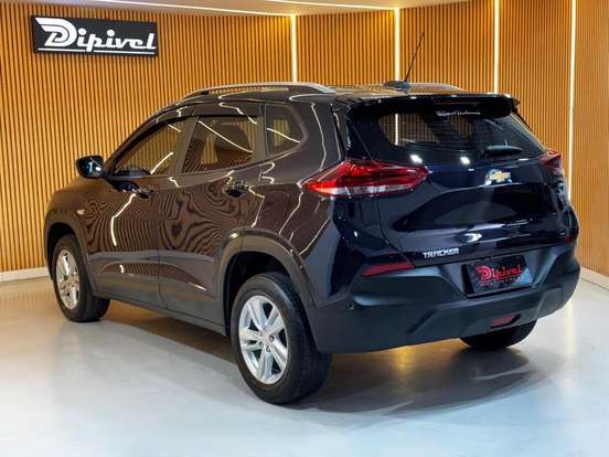 CHEVROLET-TRACKER-2020