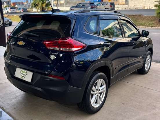 CHEVROLET-TRACKER-2020