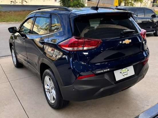 CHEVROLET-TRACKER-2020